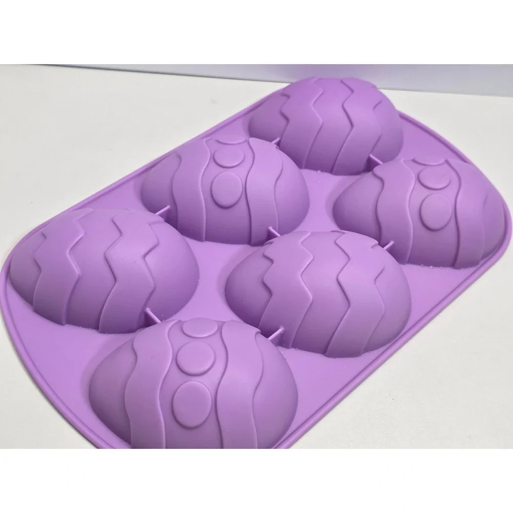Wilton Silicone Baking Molds Set of 4 Christmas Tree Easter Egg Ghost Rose 6-Cup